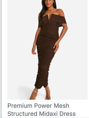 boohoo - Premium Power Mesh Structured Midaxi Dress